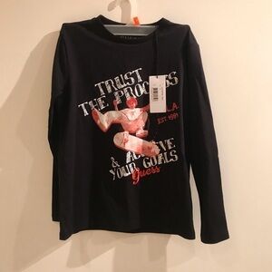 Guess blouse nwt​​​​​​​​​